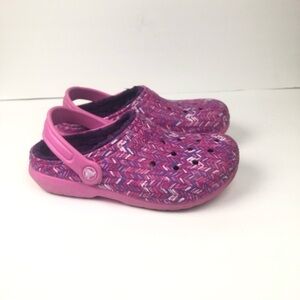 Crocs girls pink and purple lined clogs Size 3